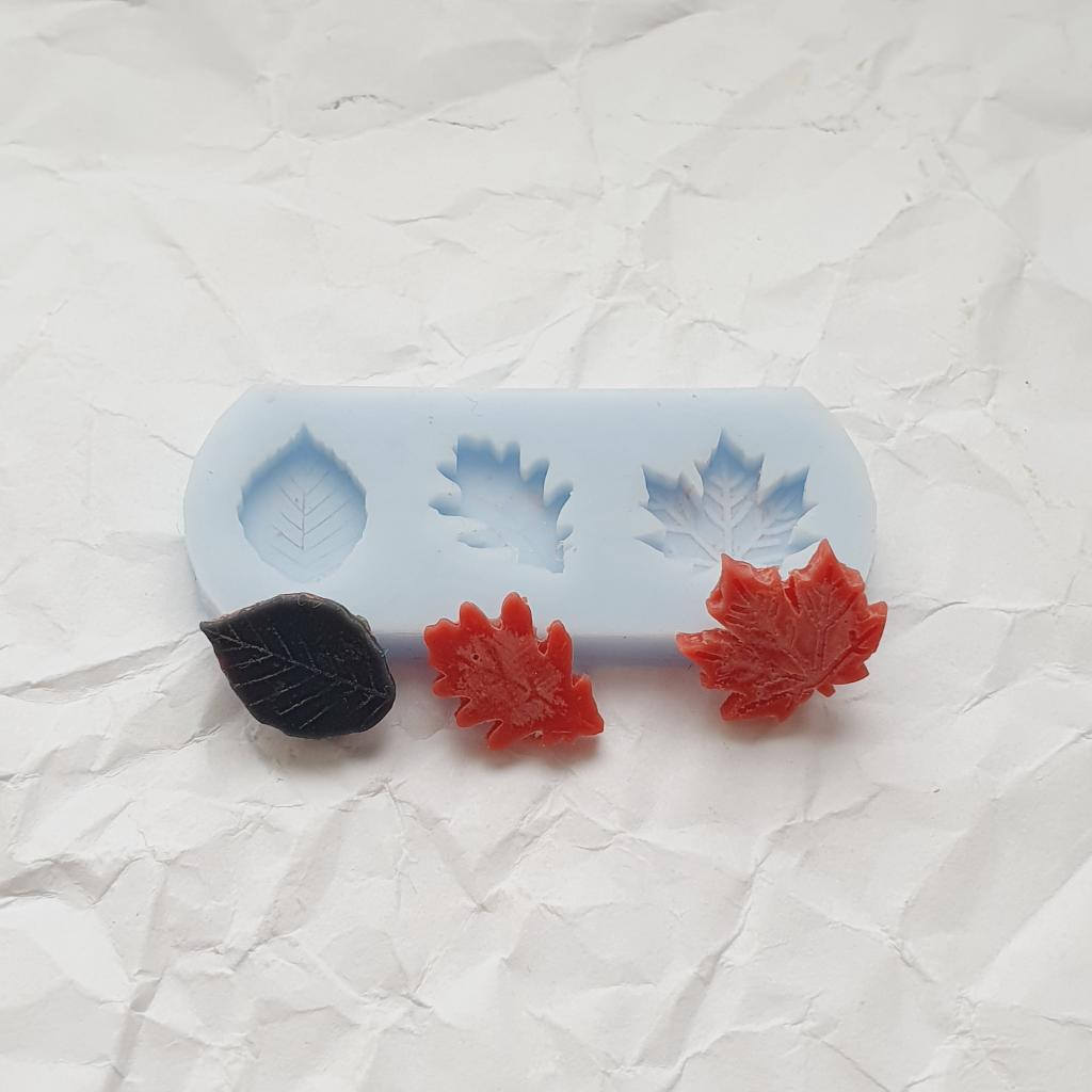 Силиконовая форма Листики мини