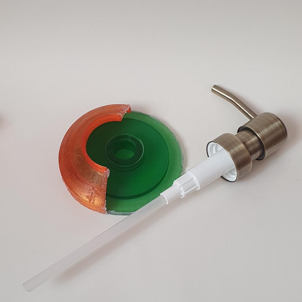 Модель для заливки силиконом Крышка для дозатора с резьбой с готовой основой и разборными опалубками