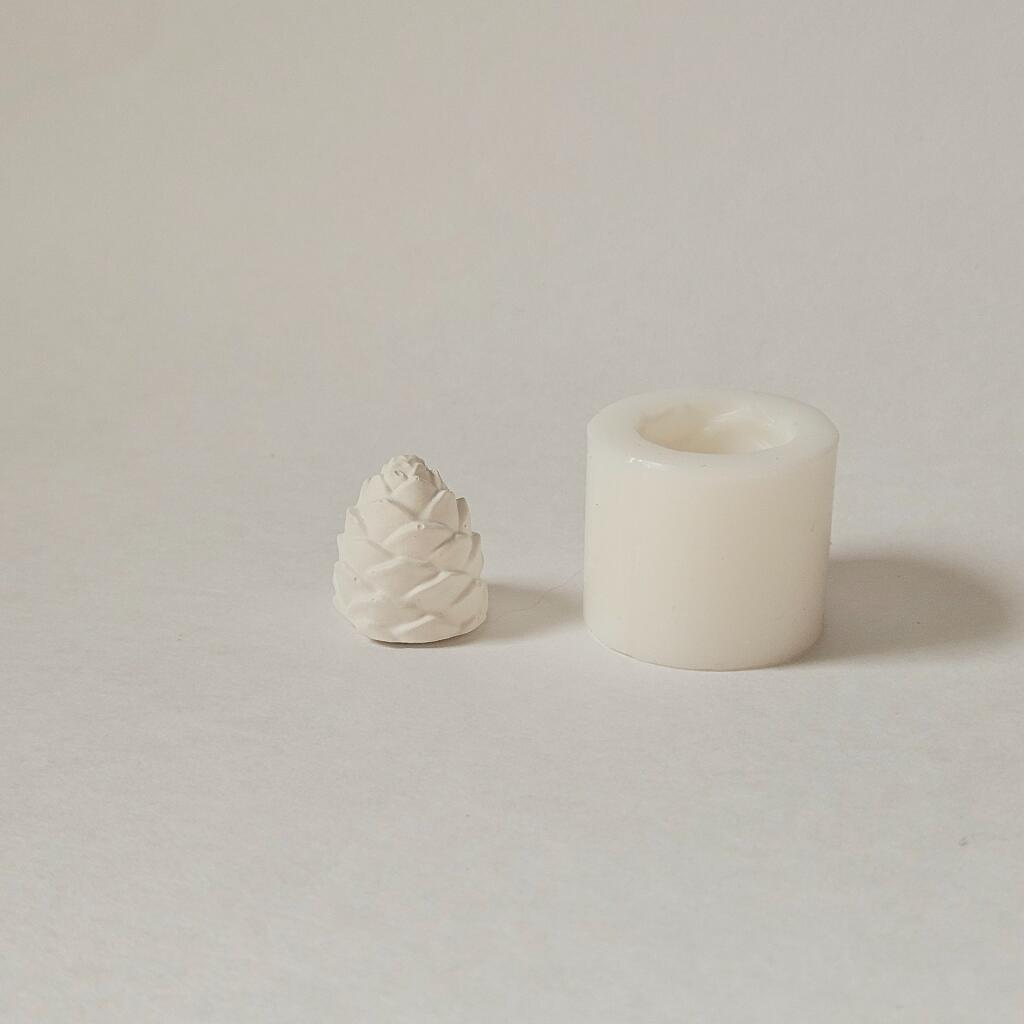 Силиконовая форма мини шишка