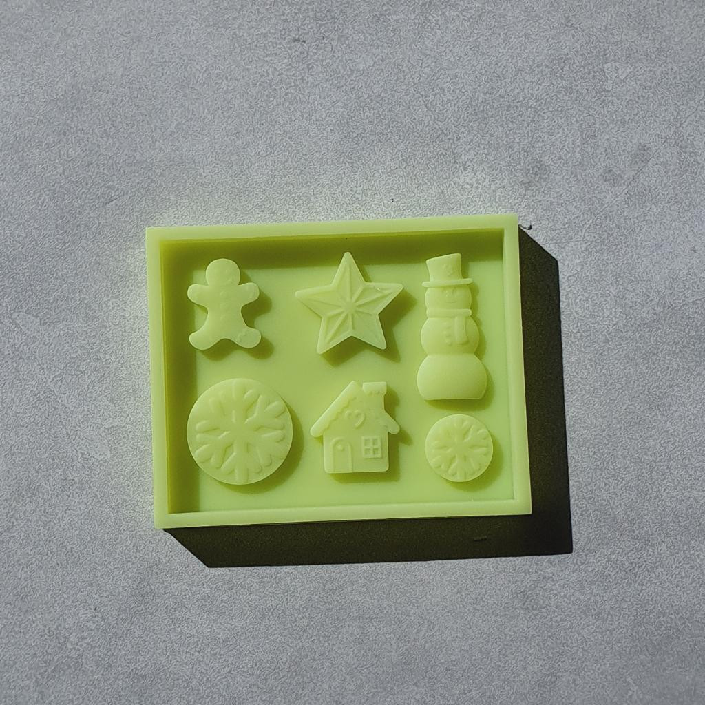 Модель для заливки силиконом Палетка мини НГ с готовыми опалубками и основой