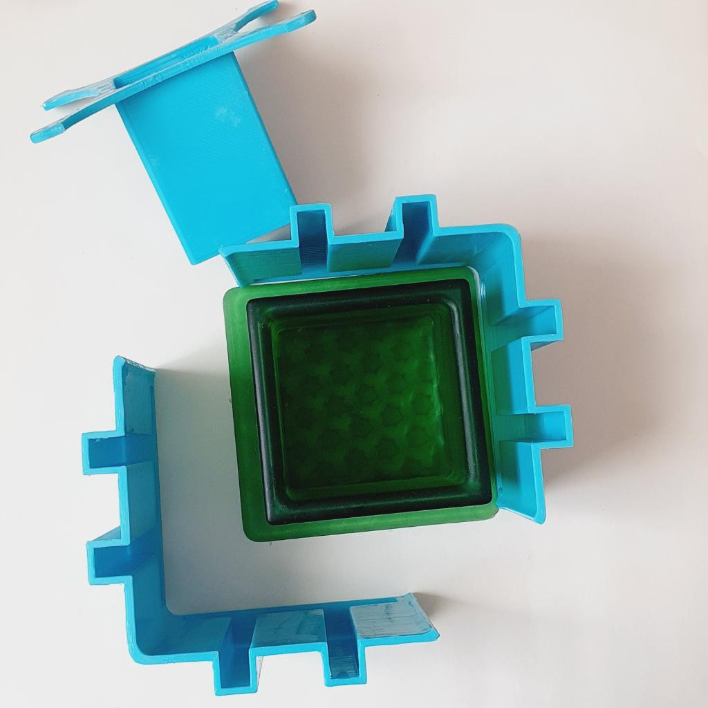 Модель для заливки силиконом стакан Мягкий квадрат