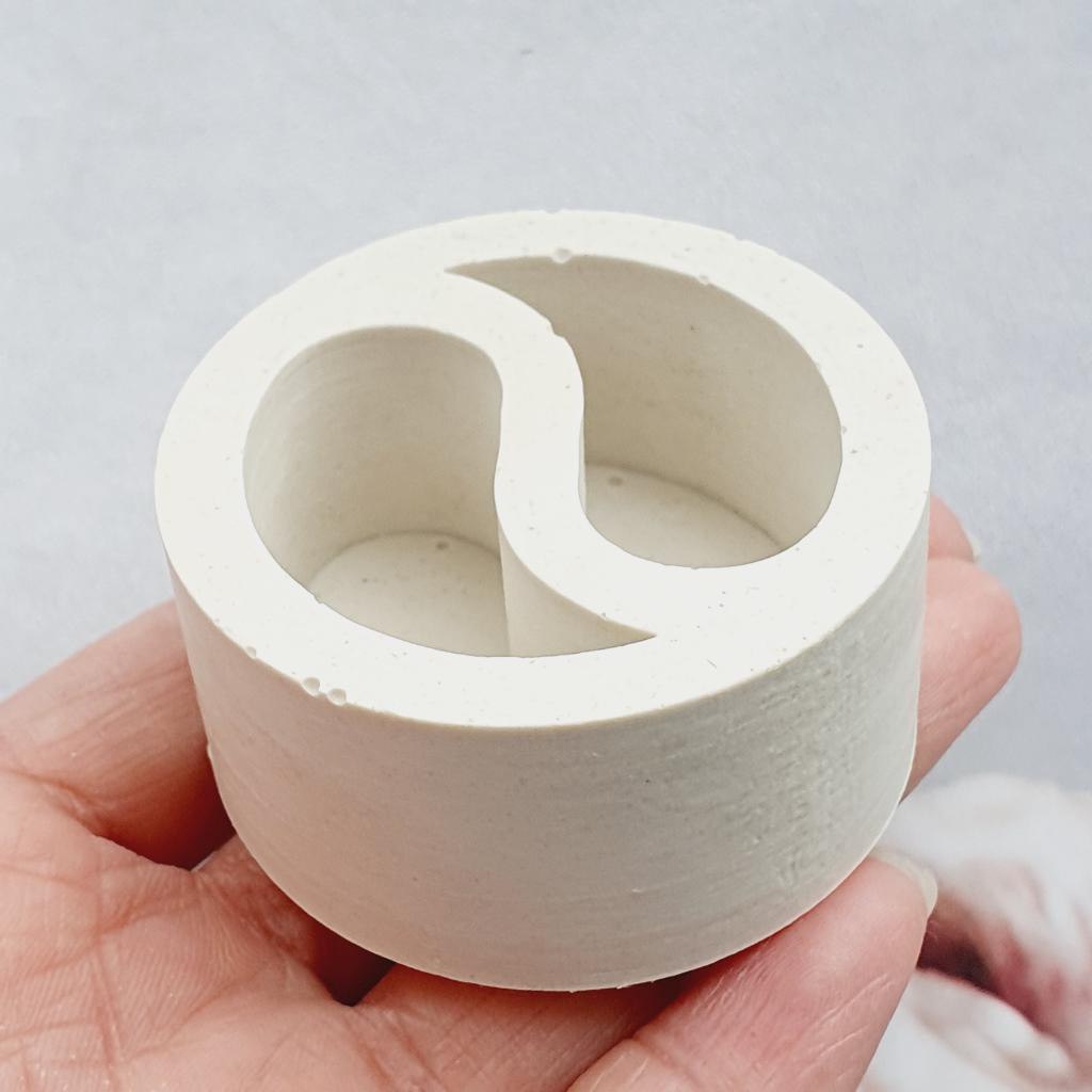 Новинка!

🍀Кашпо Инь Янь!

🍀Размеры:
Диаметр 5 см
Высота 2.5 см

🍀Объём ~ 20 мл

🍀Цены:

Модель