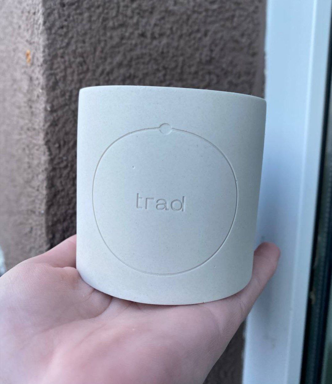 Клиент не мог замерить стакан, поэтому прислал его нам, ну, а мы сняв все необходимые данные, нарисо