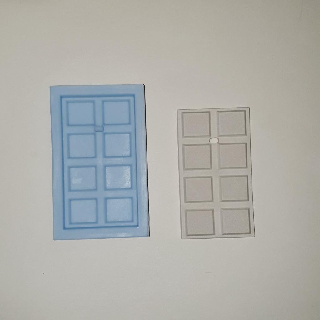 Силиконовая форма 
Шоколад

Можем изготовить в другом размере.

Постоянным клиентам предусмотрены ск