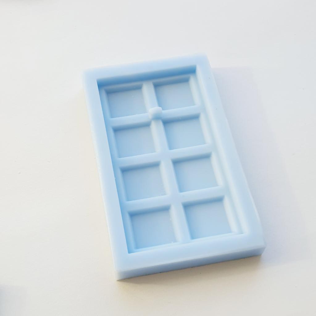 Силиконовая форма 
Шоколад

Можем изготовить в другом размере.

Постоянным клиентам предусмотрены ск