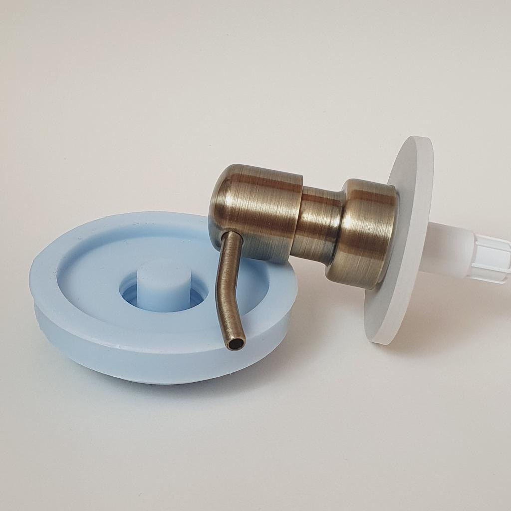 Силиконовая форма  Крышка от дозатора с резьбой