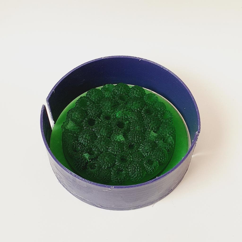 Модель для заливки силиконом Поднос (вставка) Малина с готовой основой и разборными опалубками

🍀Ра