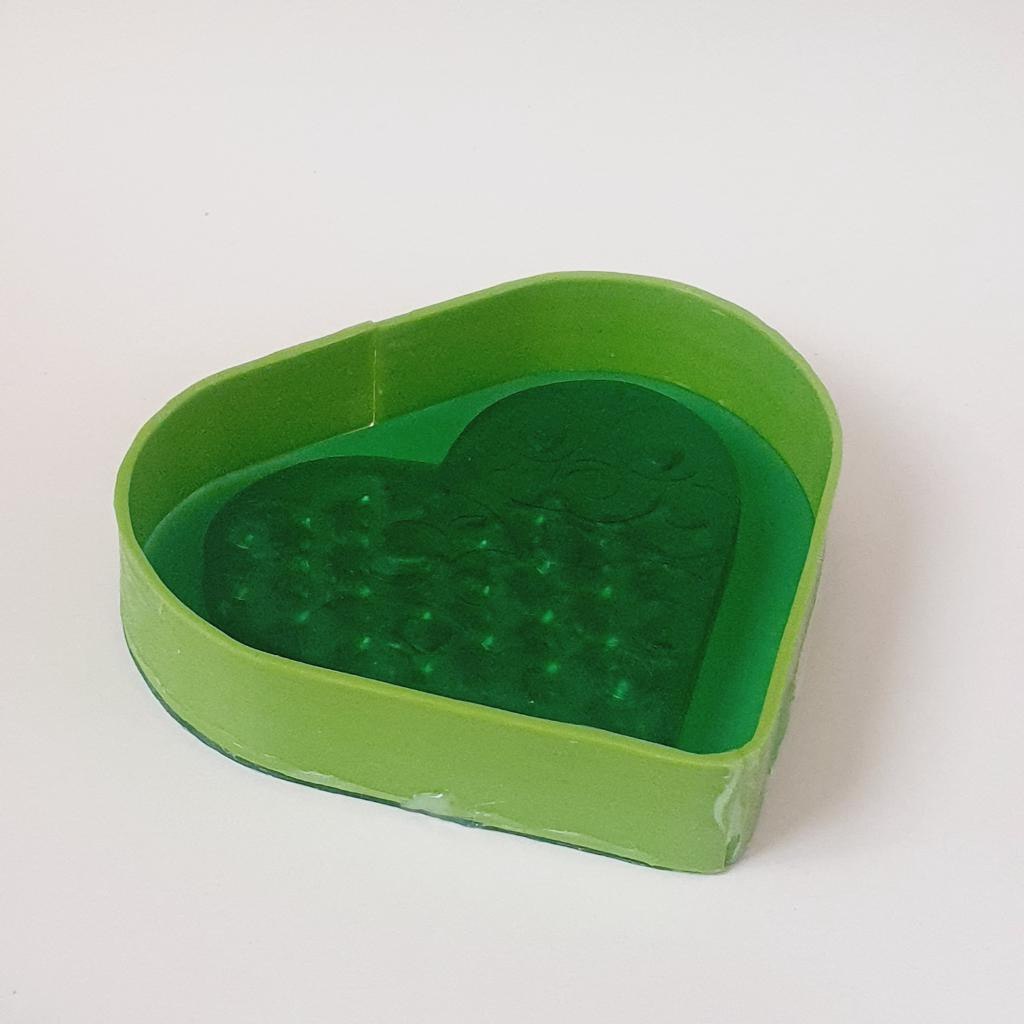 Силиконовая форма  Стакан Сердце 3 отсека с крышкой