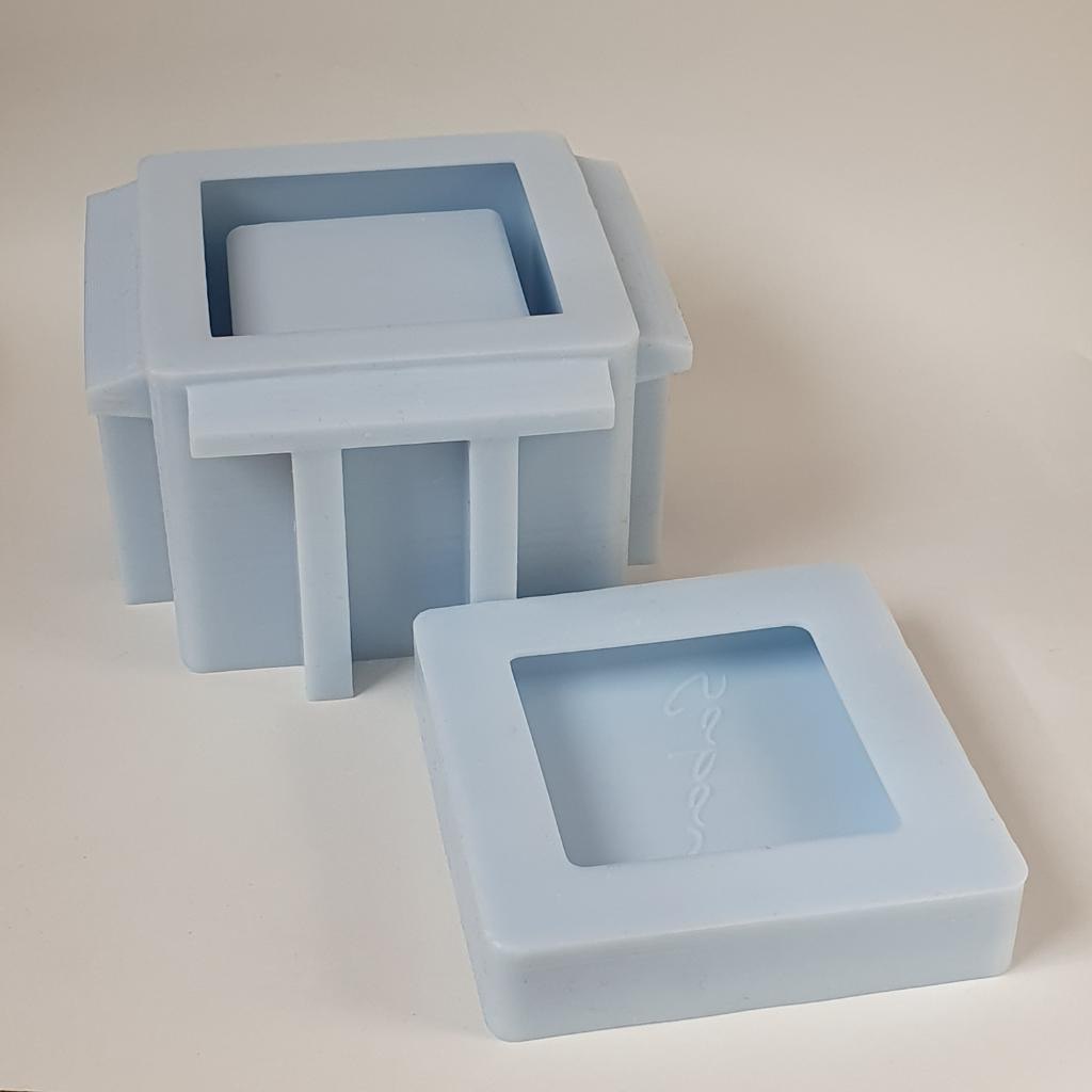 Силиконовая форма  Мягкий квадрат 200